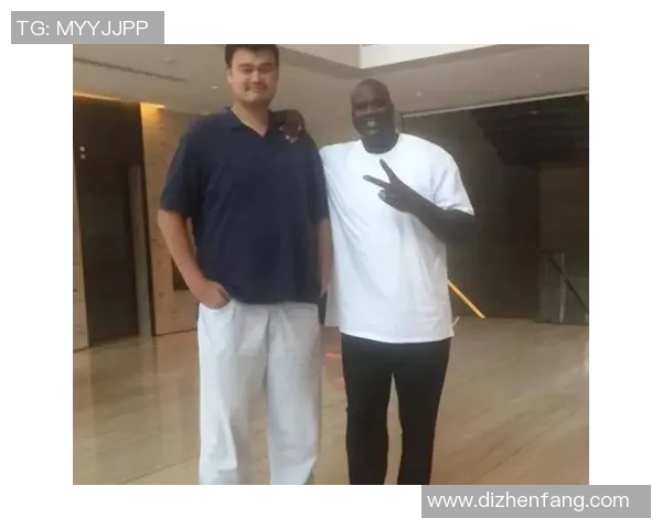 全球足球球星身高之最:揭秘顶级球员的身高排名及影响力